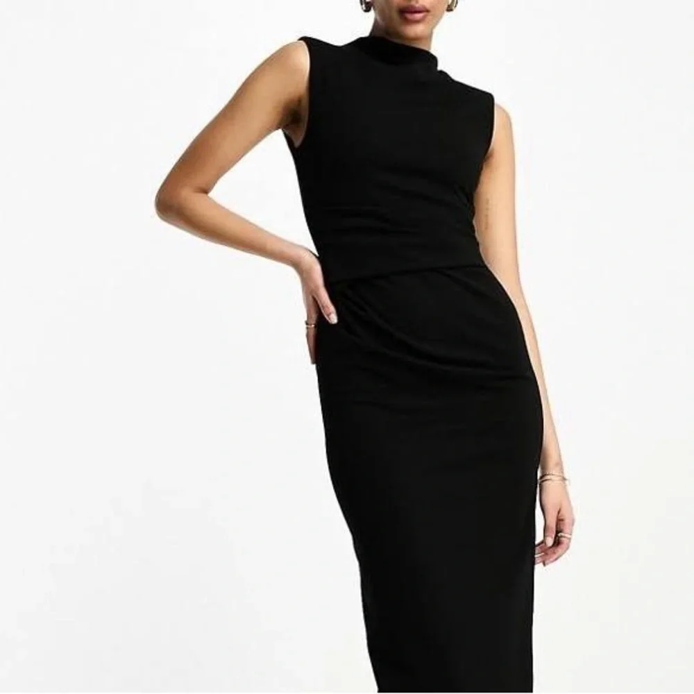 mock neck little black dress sleeveless sheath high collar cheongsam style 8 - Picture 8 of 9